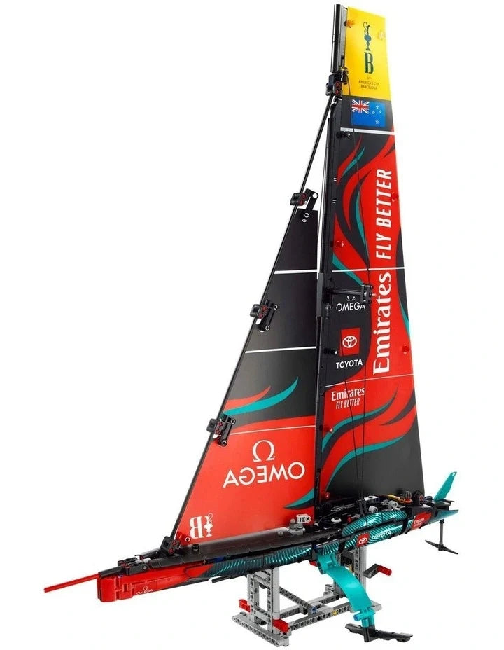 LEGO Technic Emirates Team New Zealand AC75 Yacht 42174